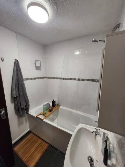 Amazing 1 Bed Flat, Sw19 Appartement Londres