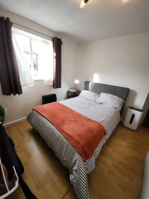 Amazing 1 Bed Flat, Sw19 Appartement *